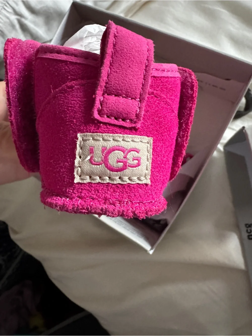BNIB hot pink baby UGG boots size 2/3